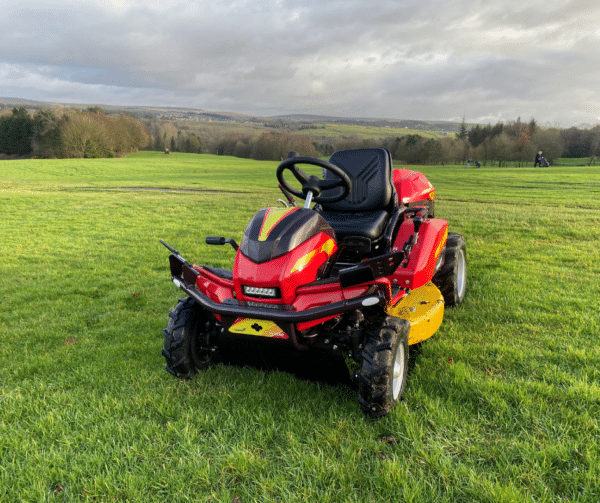 Canycom CMX1810 Ride-on Brushcutter - Image 3